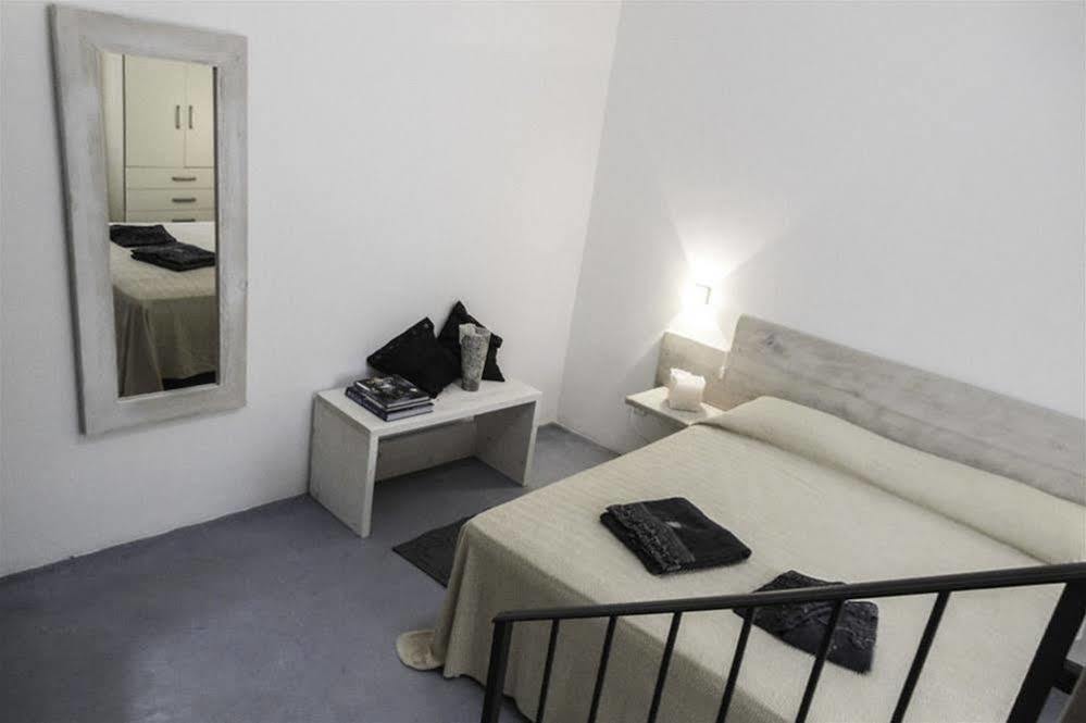 Capperi !! Holiday Rentals モルチャーノ・ディ・レウカ エクステリア 写真